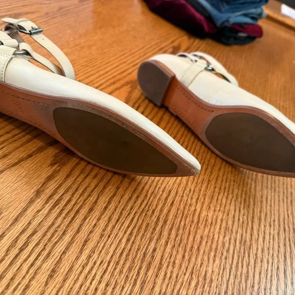 Frye Cream Women's Flats EUC 9.5 - Picture 4 of 5